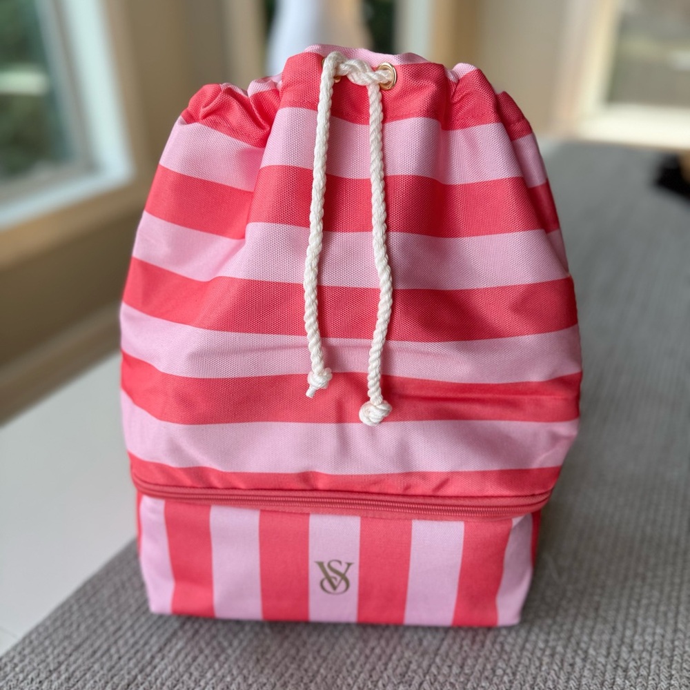 Victoria’s Secret Pink Coral Striped Drawstring Cooler Backpack NEW - Picture 1 of 14